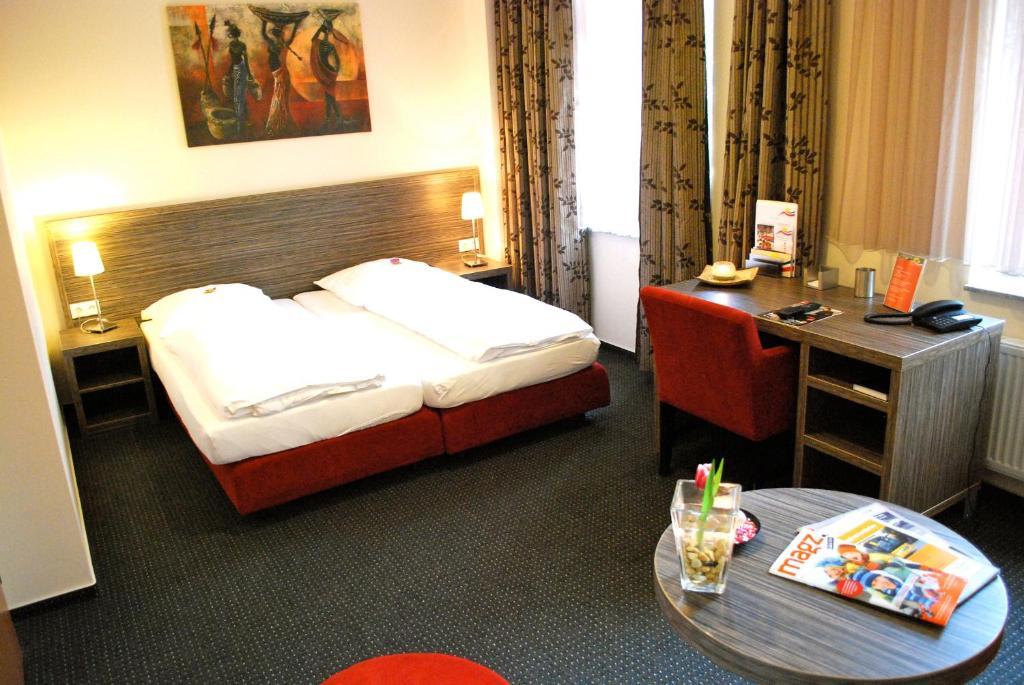 Hotel Dietrichsdorfer Hof Kiel Pokoj fotografie