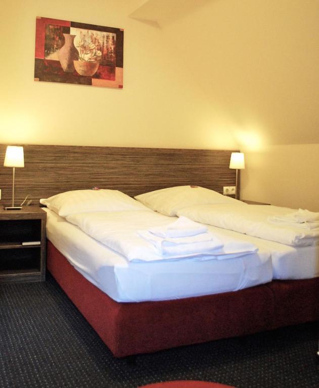 Hotel Dietrichsdorfer Hof Kiel Pokoj fotografie